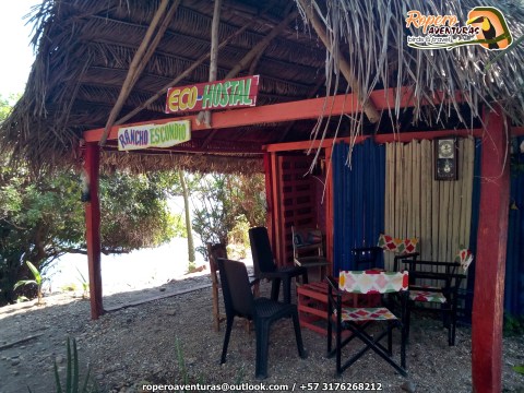 eco hostal de Francachela island