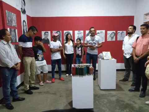 Inauguracion exposicion de jasi calderon