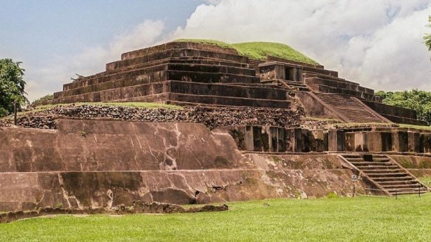 Ciudad maya Tazumal El Salvador