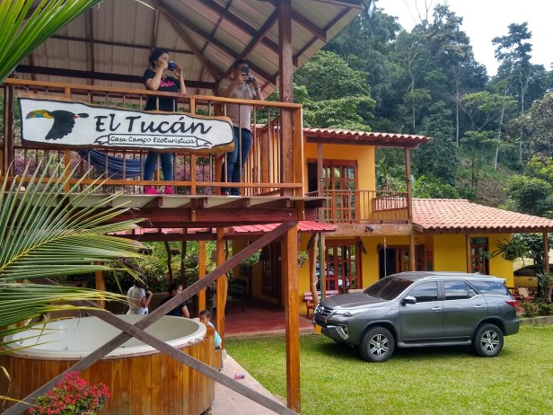 Panoramica de una casa campestre