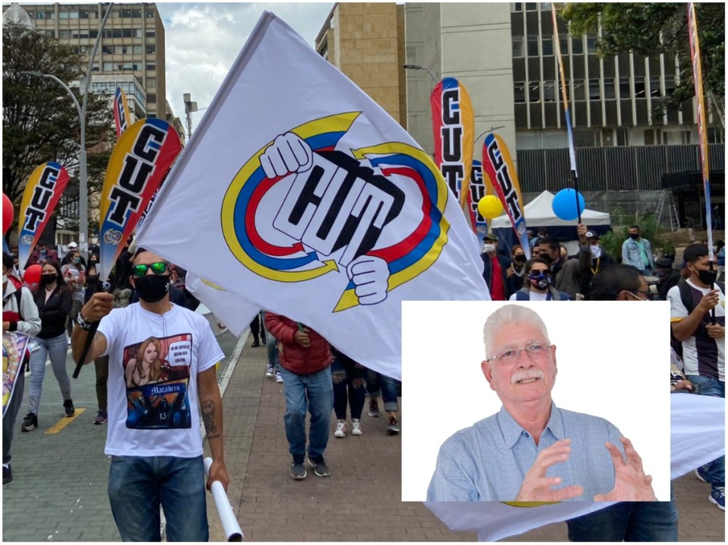 Manifestacion de personas en la via publica